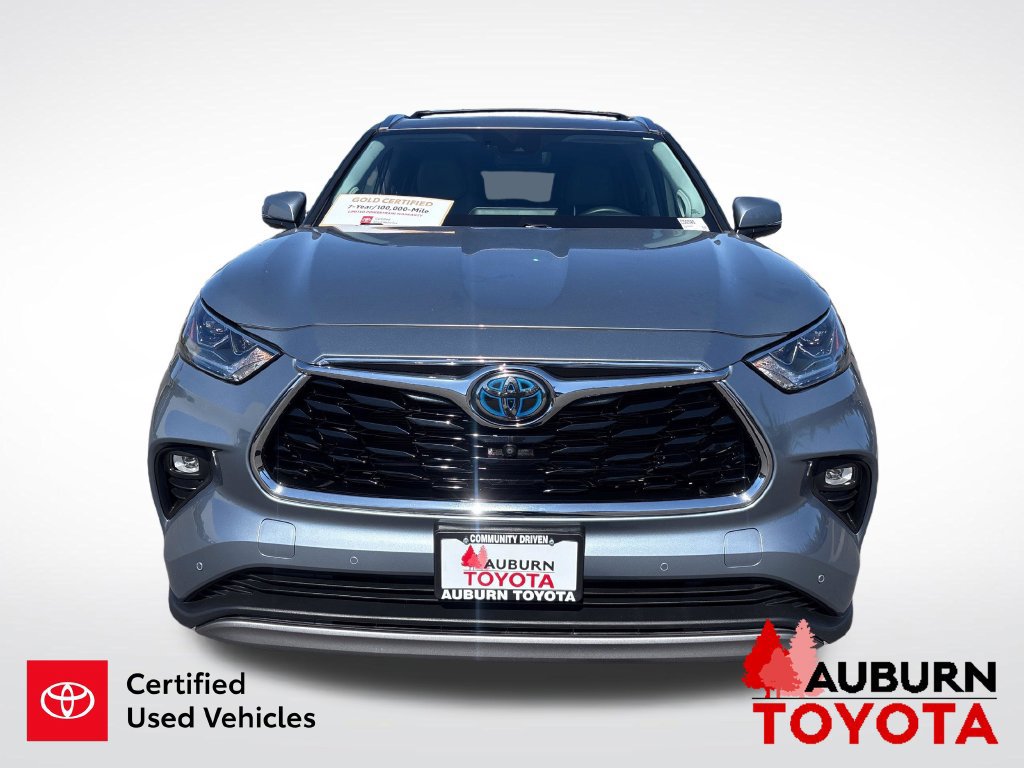 Used 2022 Toyota Highlander Platinum AWD/4WD image 3