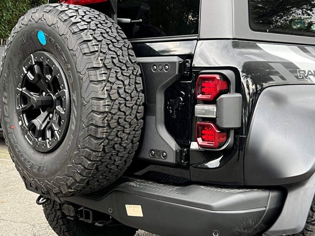 New 2025 Ford Bronco Raptor image 5