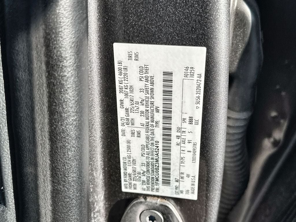 Used 2021 Ford Escape SE FWD image 10