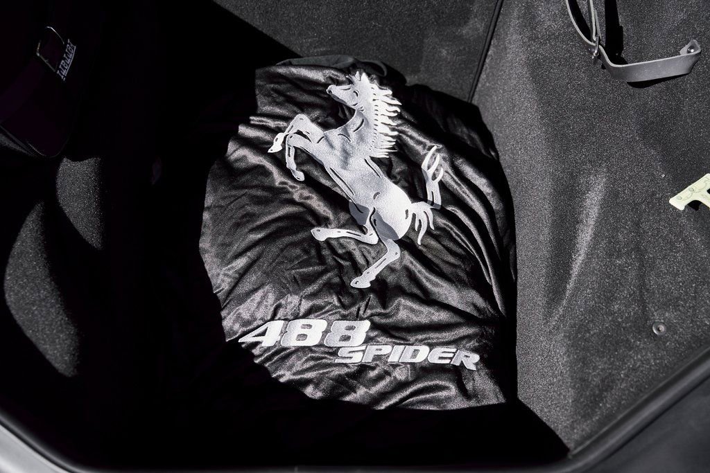 Used 2018 Ferrari 488 Spider image 19