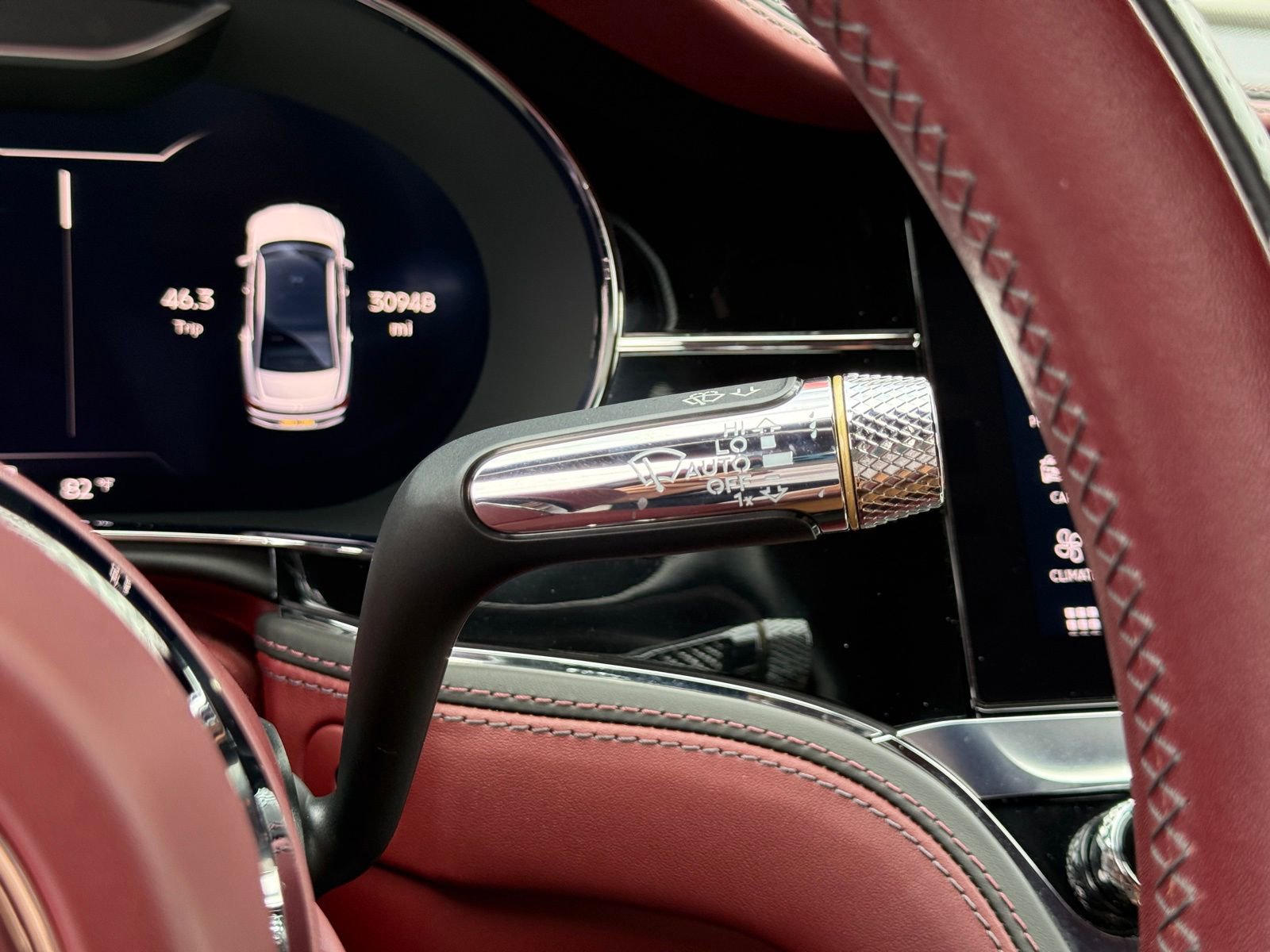 Used 2023 Bentley Flying Spur Azure AWD/4WD image 47