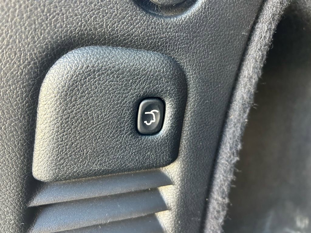 Certified 2020 Dodge Durango R/T w/ Blacktop Package RWD image 45