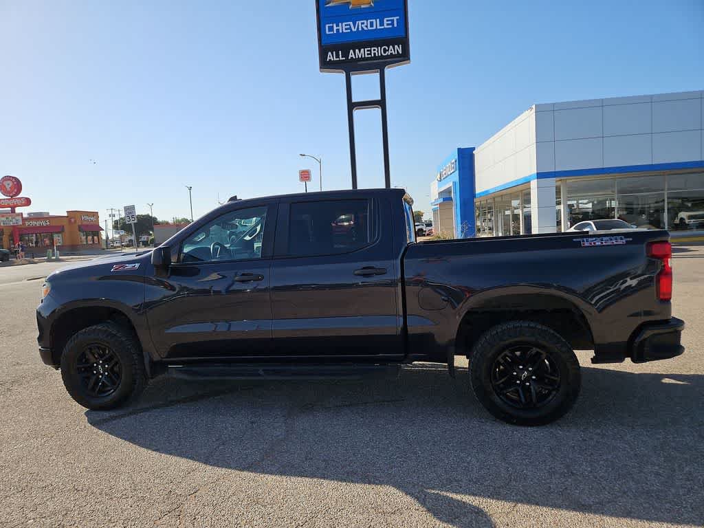 Used 2022 Chevrolet Silverado 1500 Custom Trail Boss AWD/4WD image 5