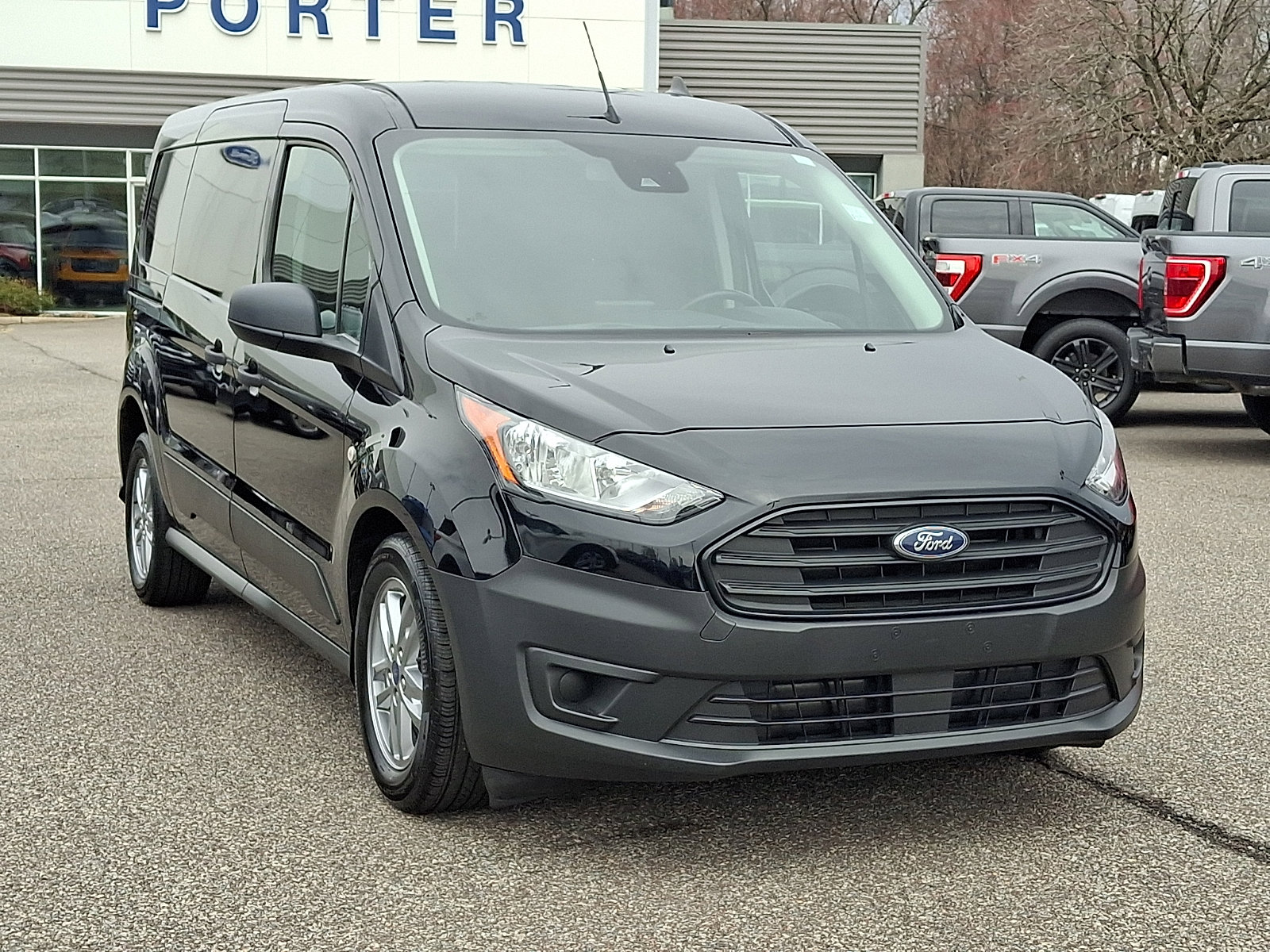 Certified 2023 Ford Transit Connect XL image 2