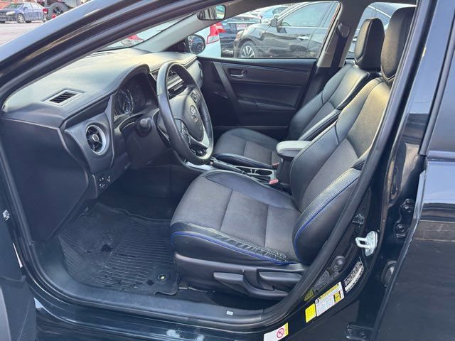 Used 2018 Toyota Corolla SE image 9