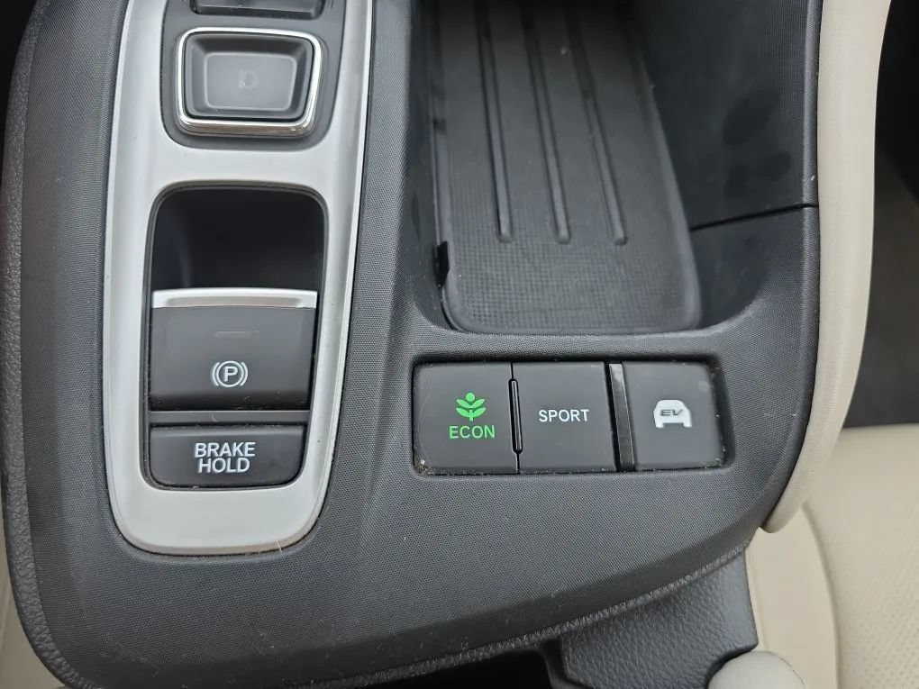 Used 2019 Honda Insight Touring image 37