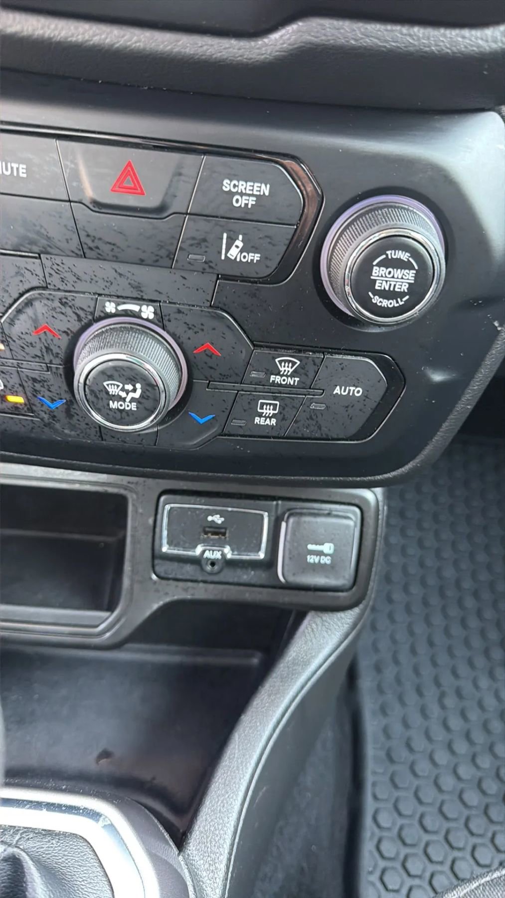 Used 2022 Jeep Renegade Sport w/ Sport Appearance Group FWD image 39
