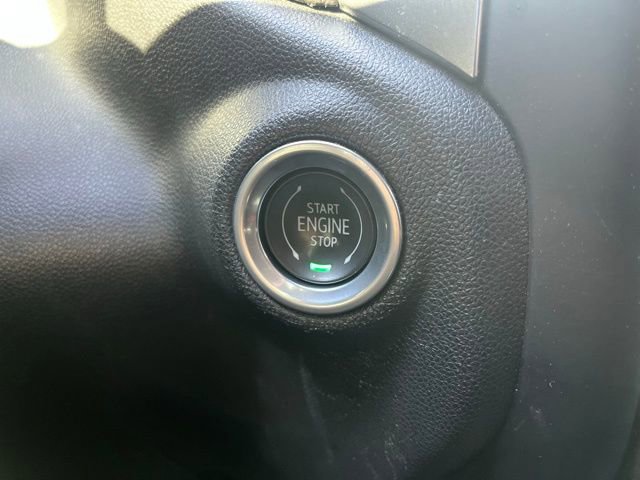 Used 2021 Chevrolet Silverado 1500 LT image 17