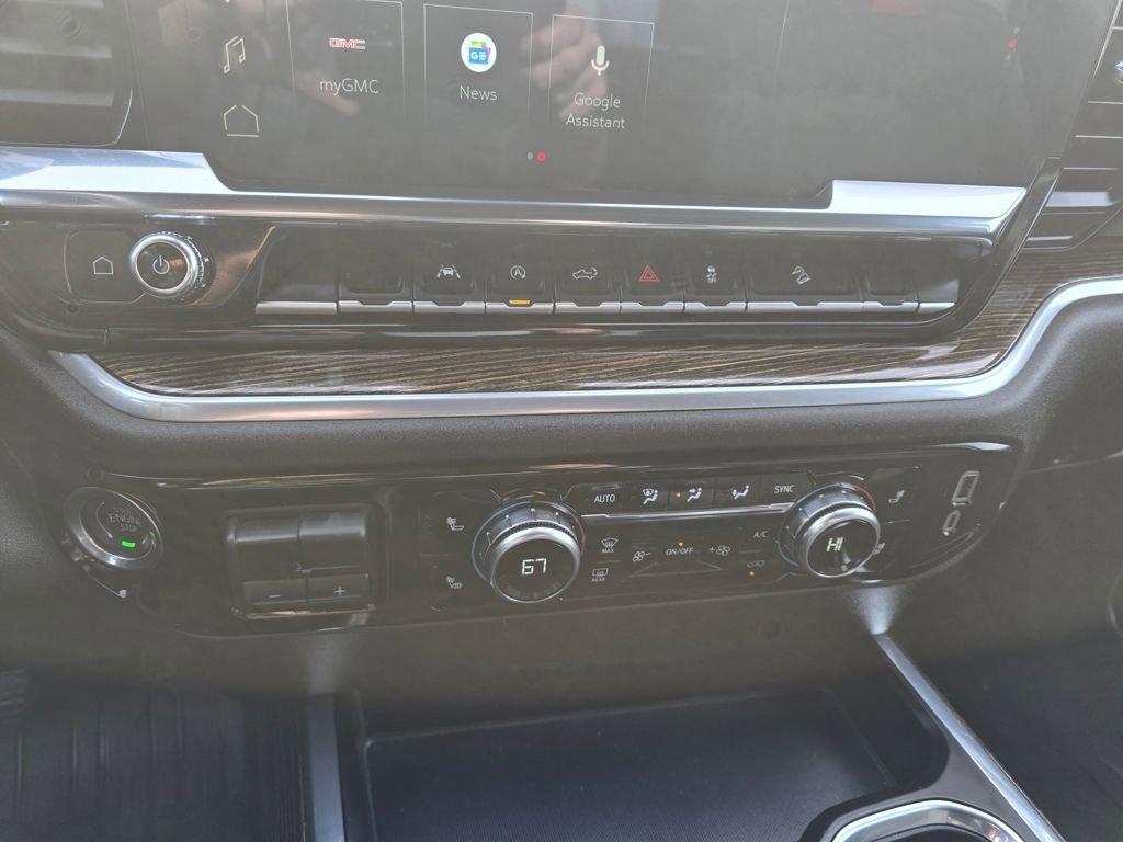 Used 2025 GMC Sierra 1500 Elevation image 23