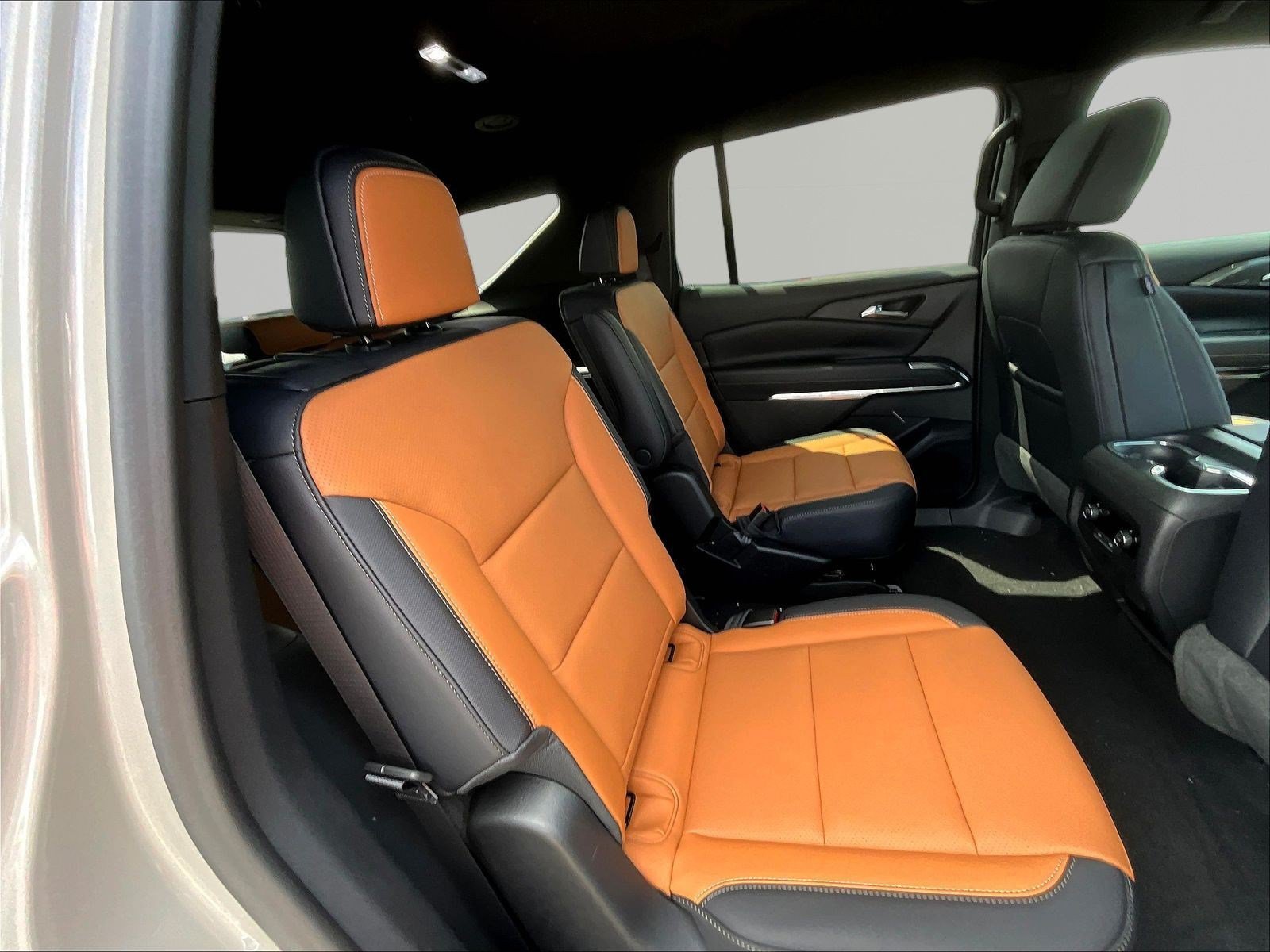 New 2027 Chevrolet Traverse Z71 w/ Driver Confidence Package AWD/4WD image 20