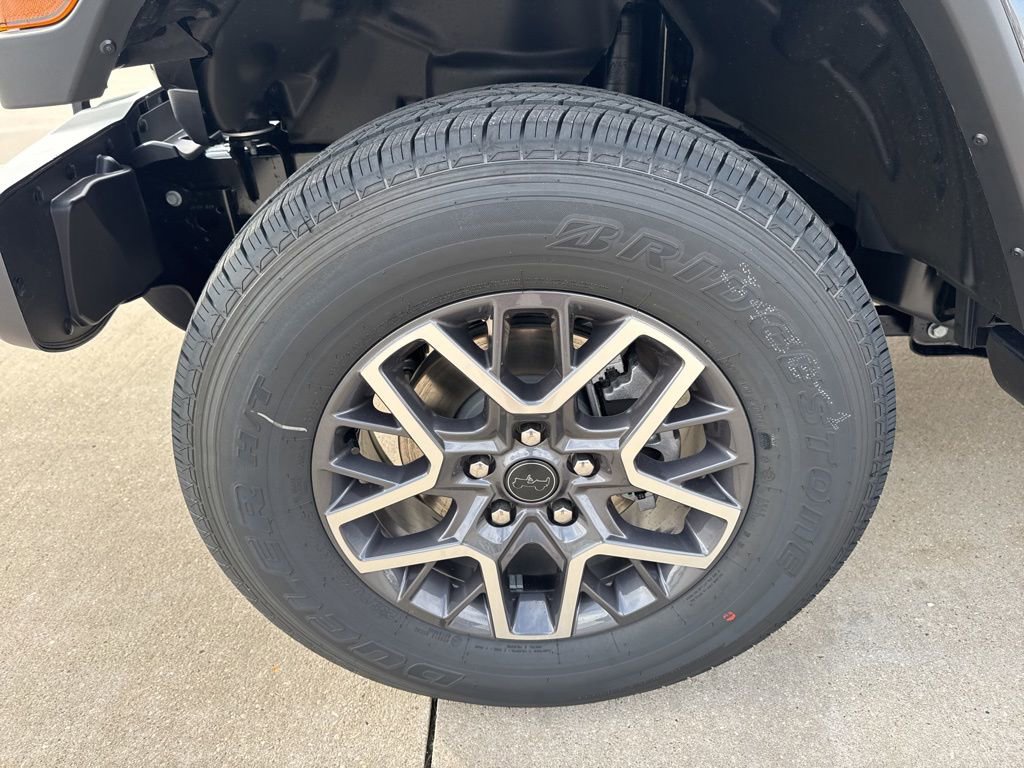 New 2026 Jeep Wrangler Unlimited Sahara AWD/4WD image 4