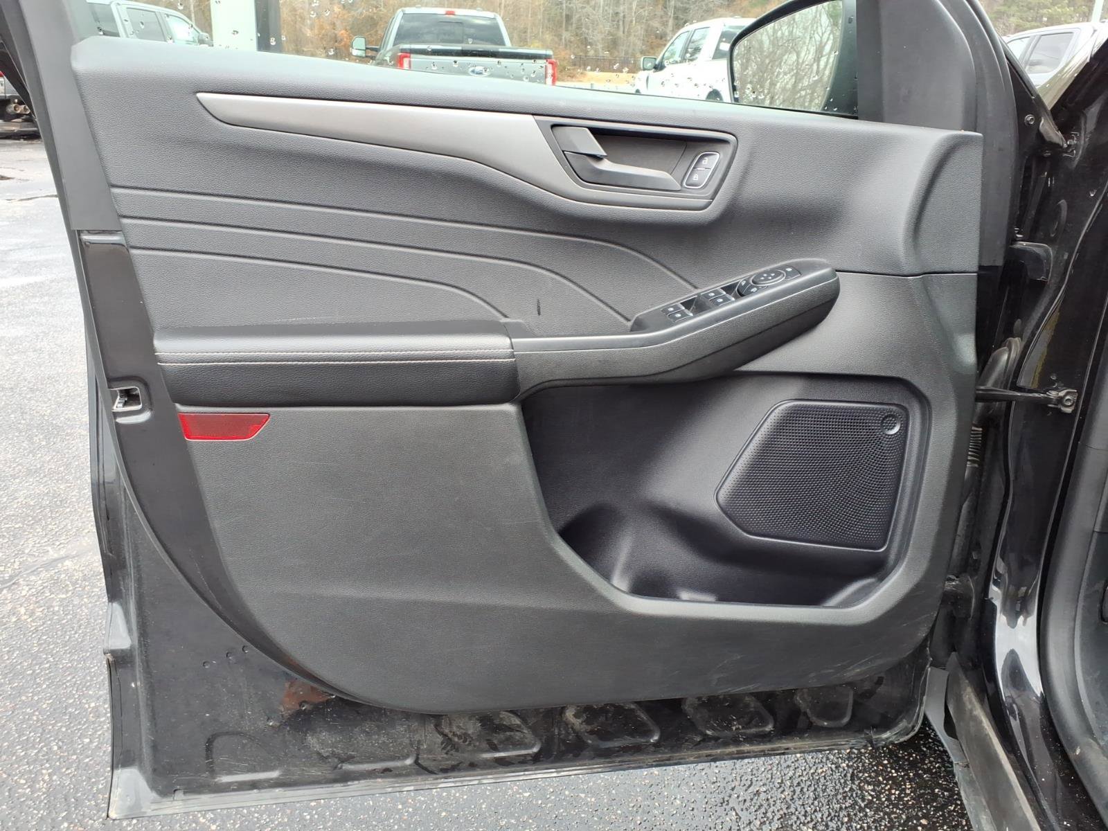 Used 2024 Ford Escape Active image 4