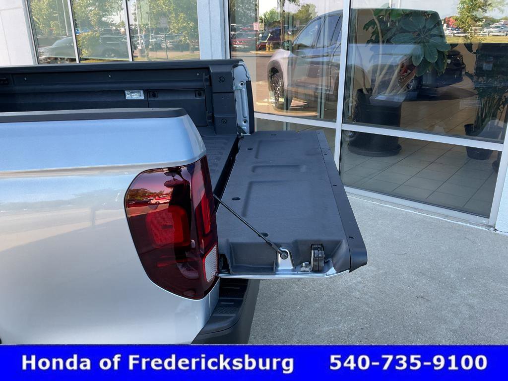 Used 2025 Honda Ridgeline Sport+ image 17
