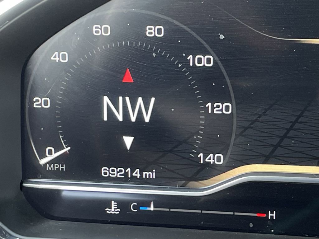 Used 2025 GMC Sierra 2500 SLT w/ SLT Convenience Package image 12