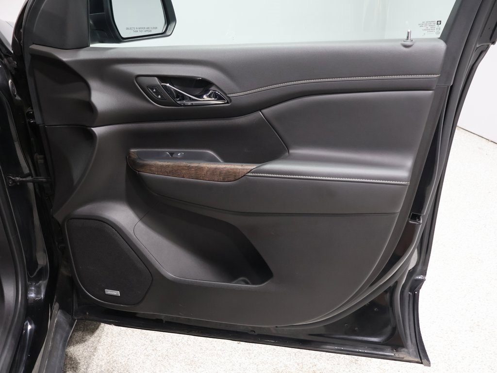 Used 2022 GMC Acadia Denali image 22