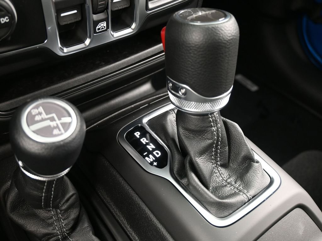 New 2026 Jeep Gladiator Sport AWD/4WD image 21