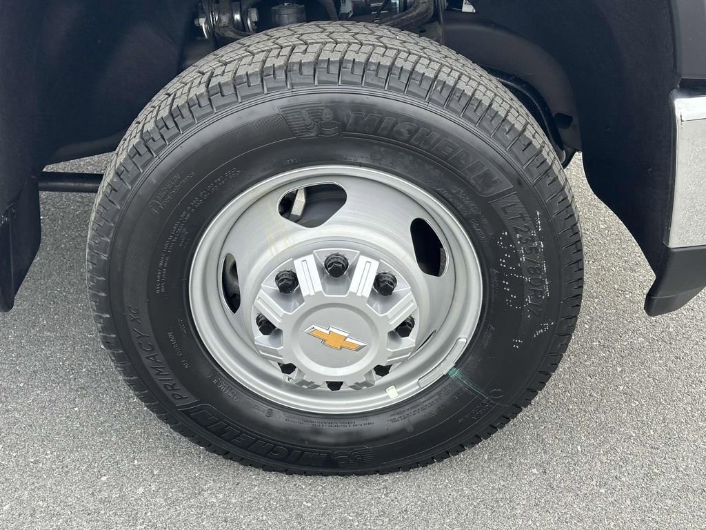 New 2025 Chevrolet Silverado 3500 W/T w/ WT Convenience Package AWD/4WD image 17
