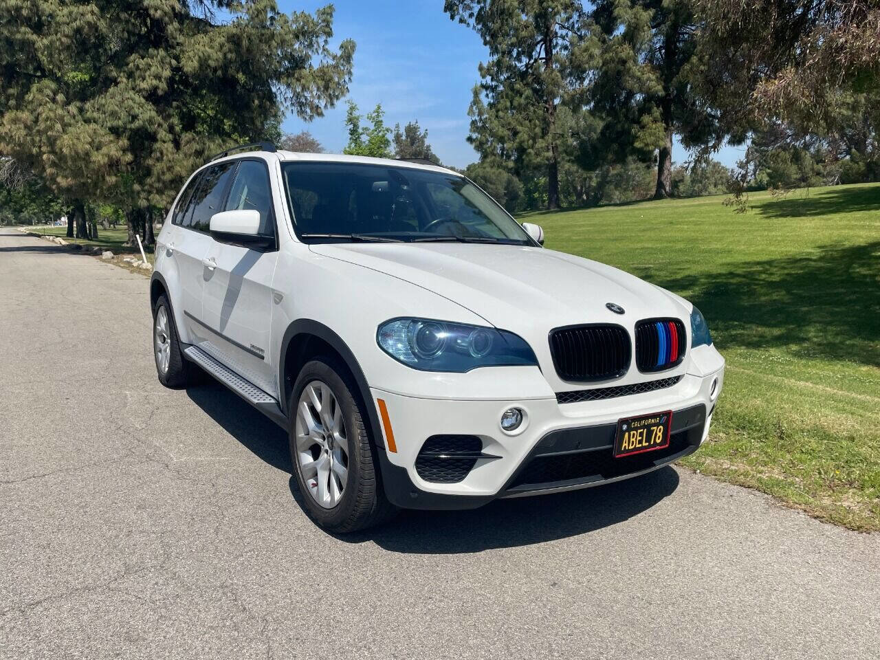 Used 2011 BMW X5 xDrive35i AWD/4WD image 1
