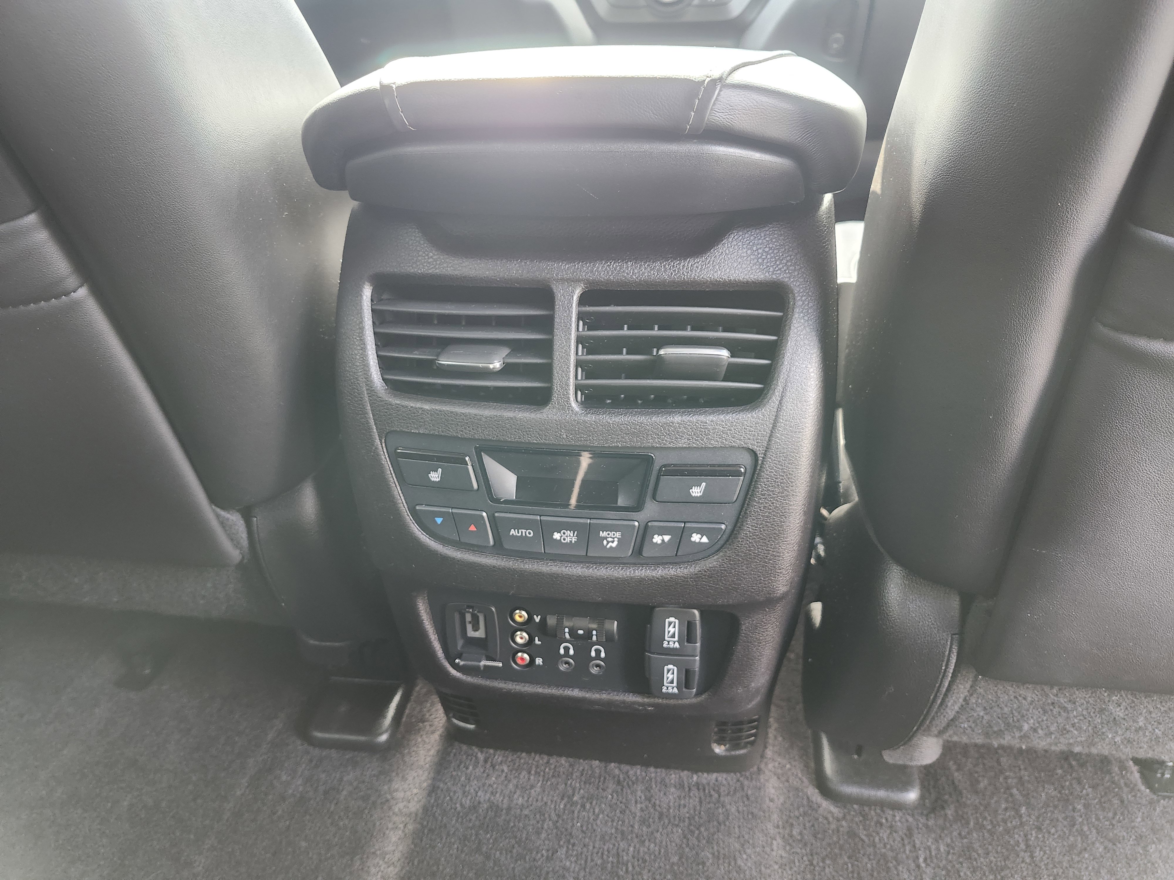 Used 2018 Acura MDX w/ Advance & Entertainment image 26