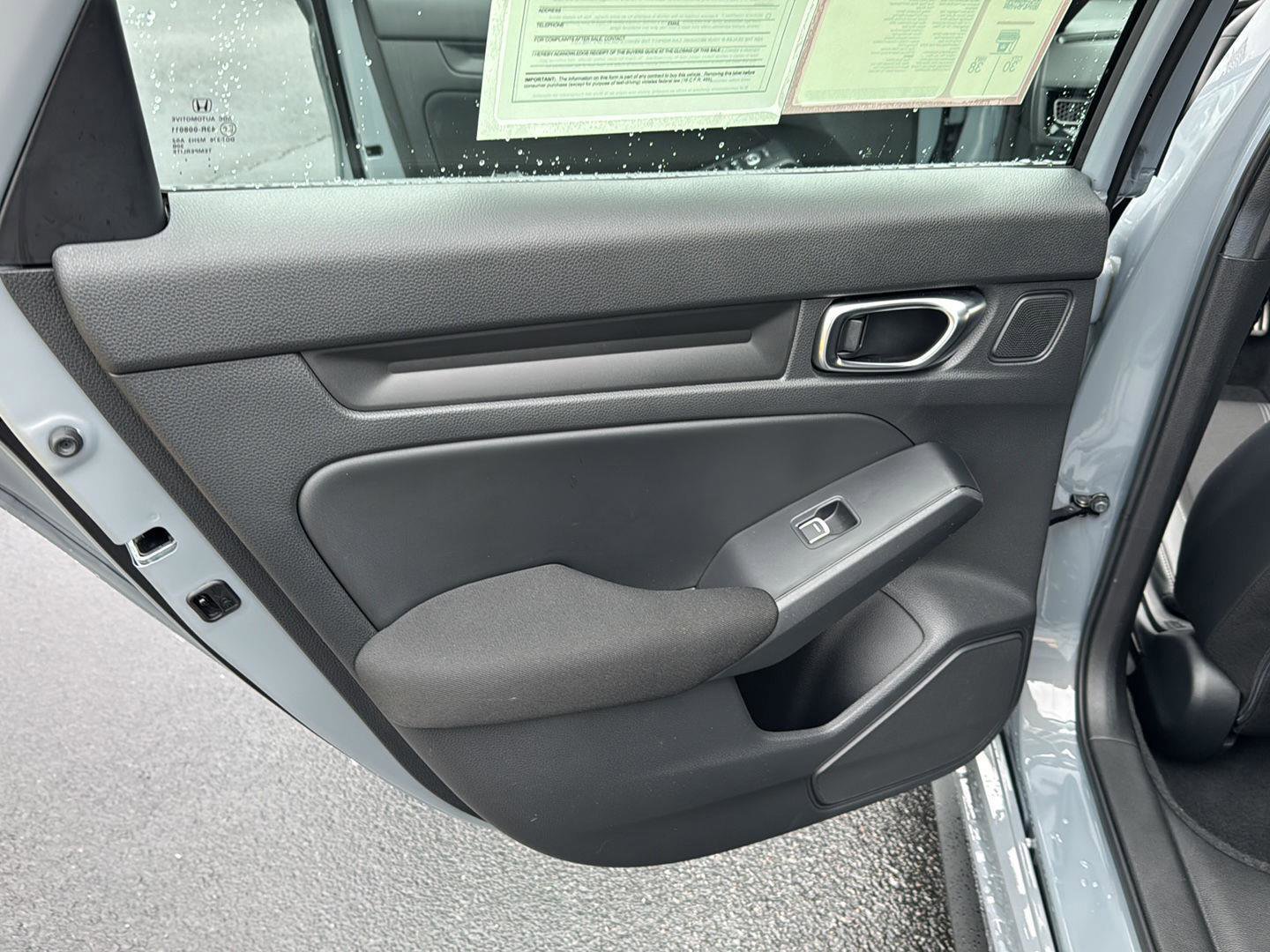 Used 2025 Honda Civic Sport image 15