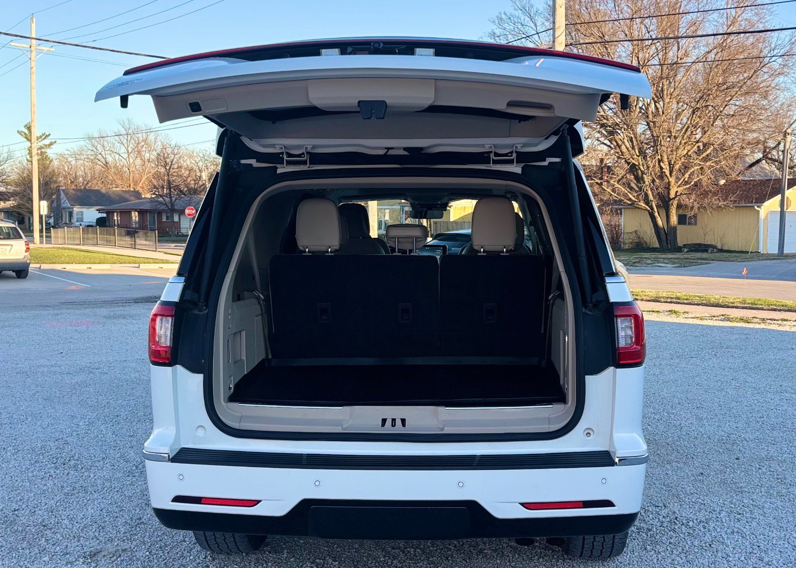 Used 2021 Lincoln Navigator L Reserve w/ Luxury Package image 5