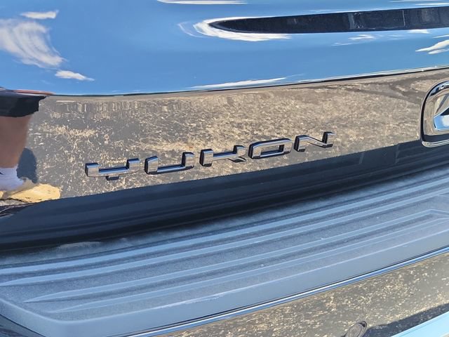 New 2026 GMC Yukon Denali w/ Denali Reserve Package AWD/4WD image 6