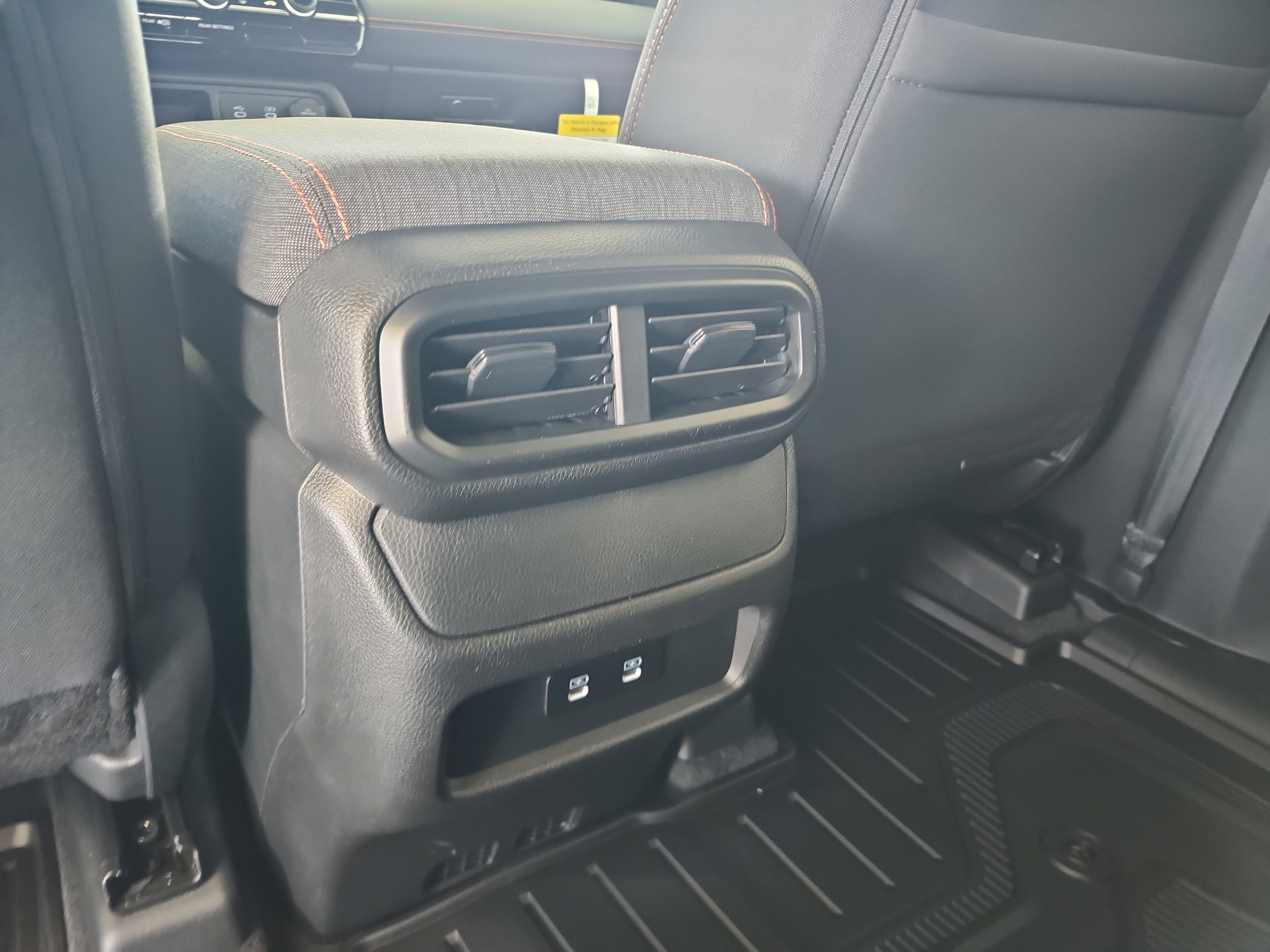 New 2026 Honda Pilot Sport image 18