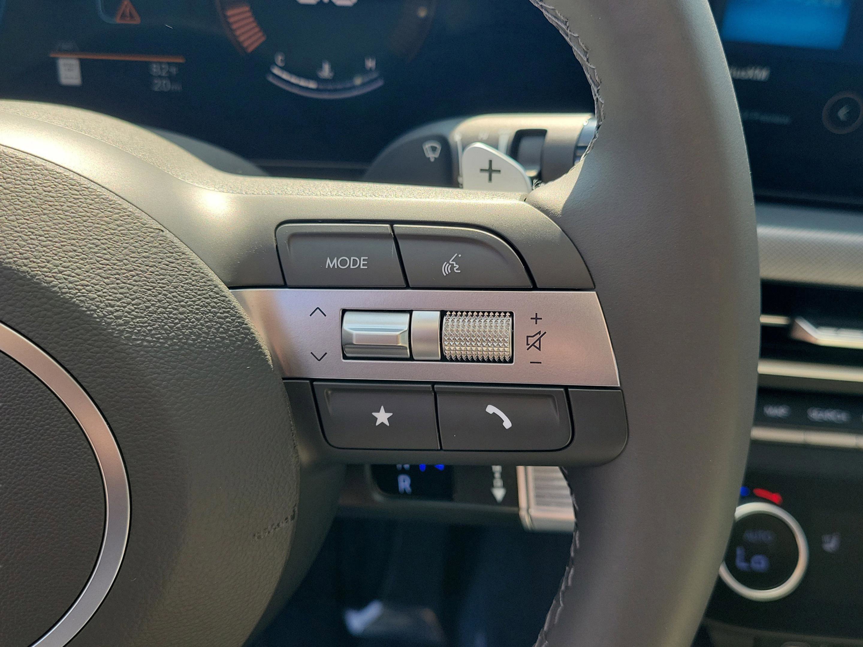 New 2026 Hyundai Sonata SEL FWD image 18
