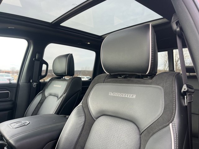 Used 2025 RAM 1500 Laramie w/ Sport Appearance Package image 16