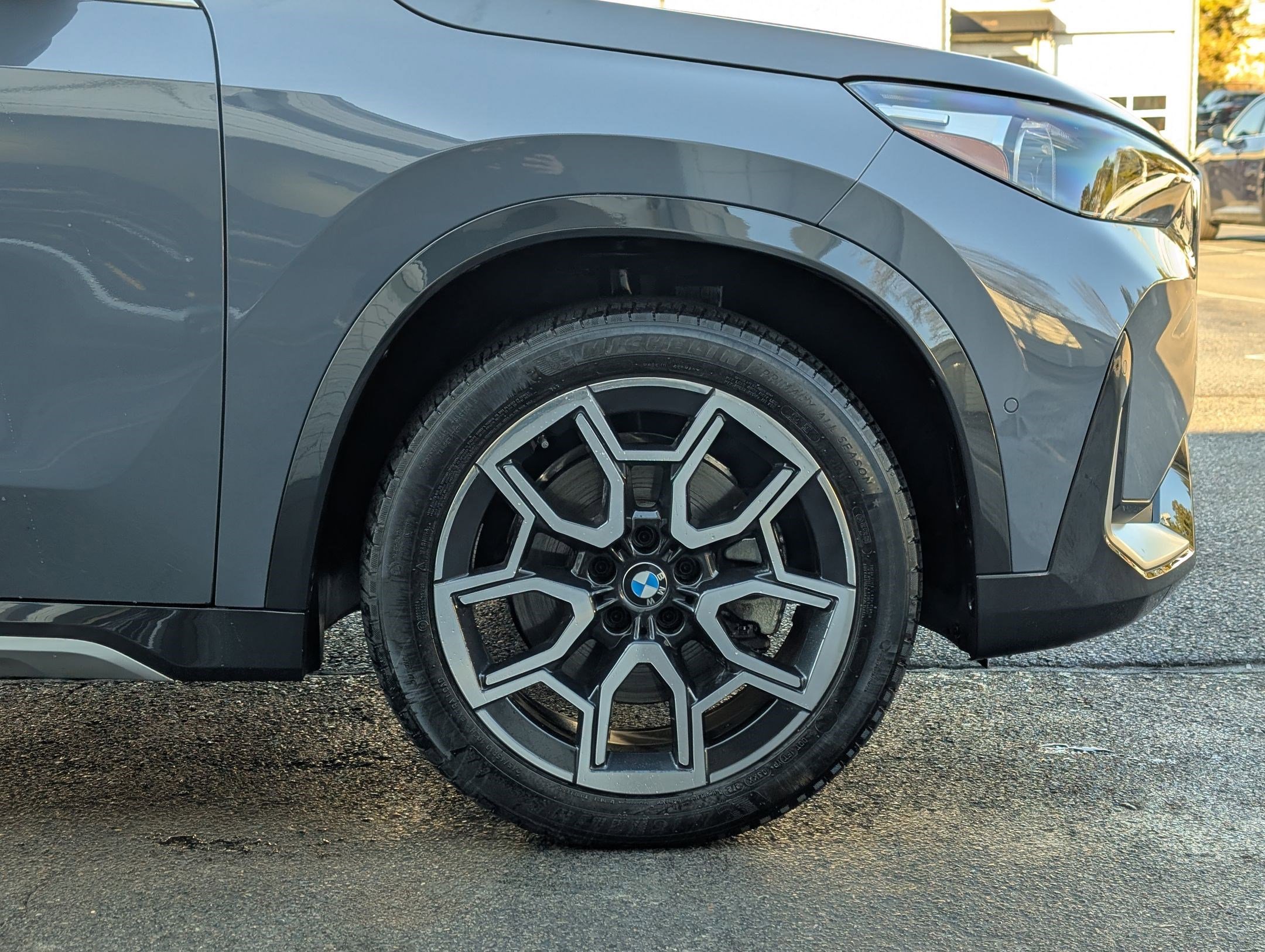 Certified 2025 BMW X1 xDrive28i w/ Technology Package image 12