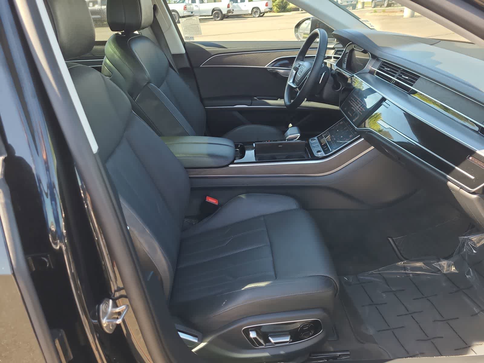 Used 2023 Audi A8 L 3.0T AWD/4WD image 22