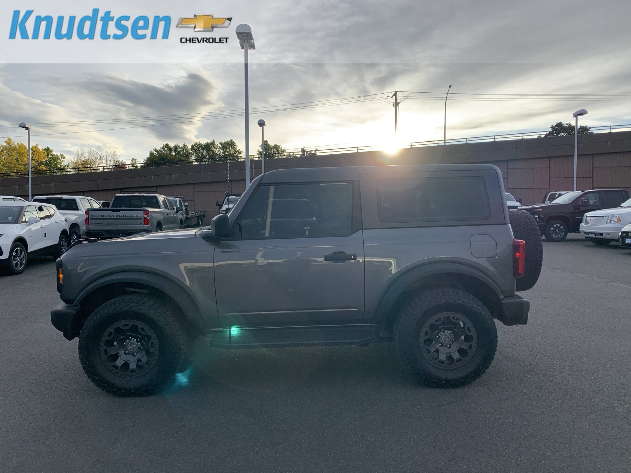 Used 2021 Ford Bronco 2-Door AWD/4WD image 4