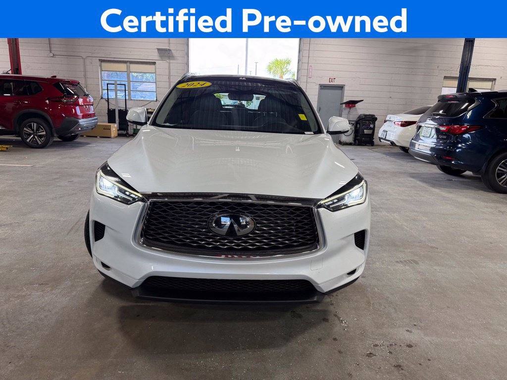 Certified 2024 INFINITI QX50 Luxe FWD image 2