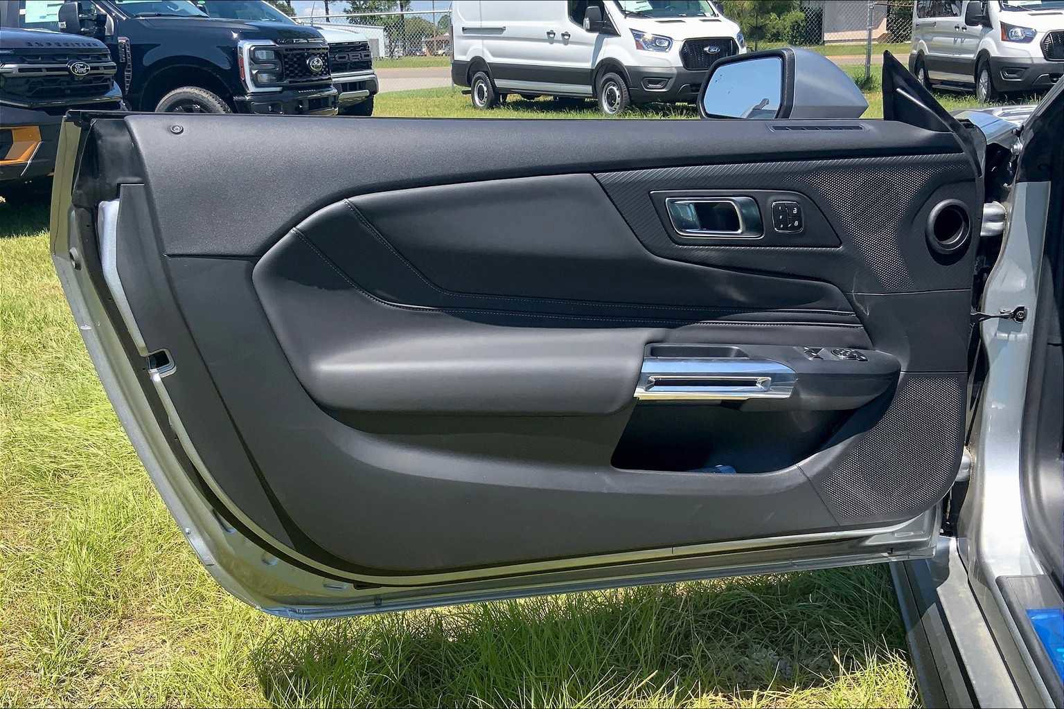 New 2025 Ford Mustang GT Premium w/ GT Performance Package image 10