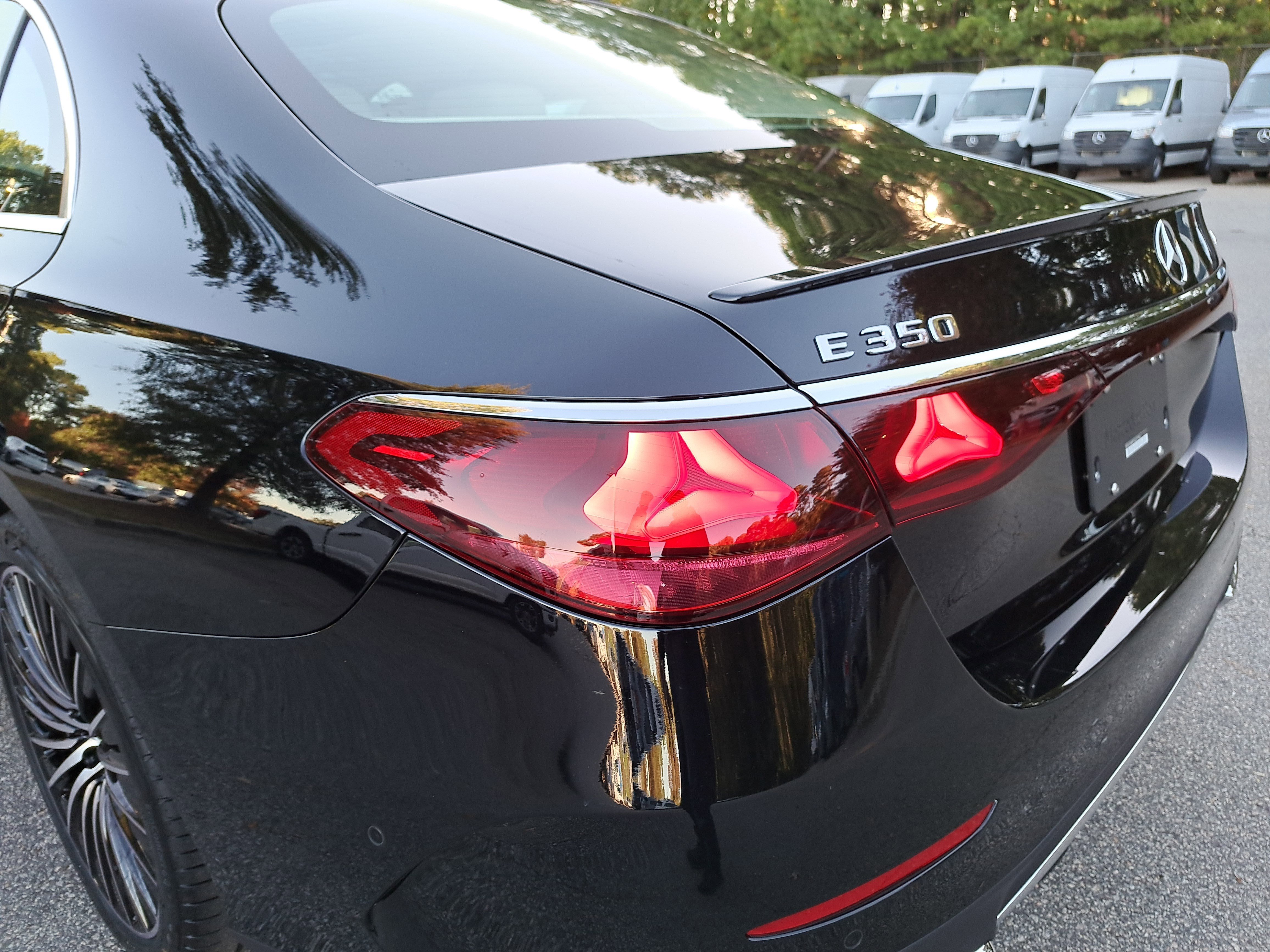 New 2026 Mercedes-Benz E 350 4MATIC Sedan image 36