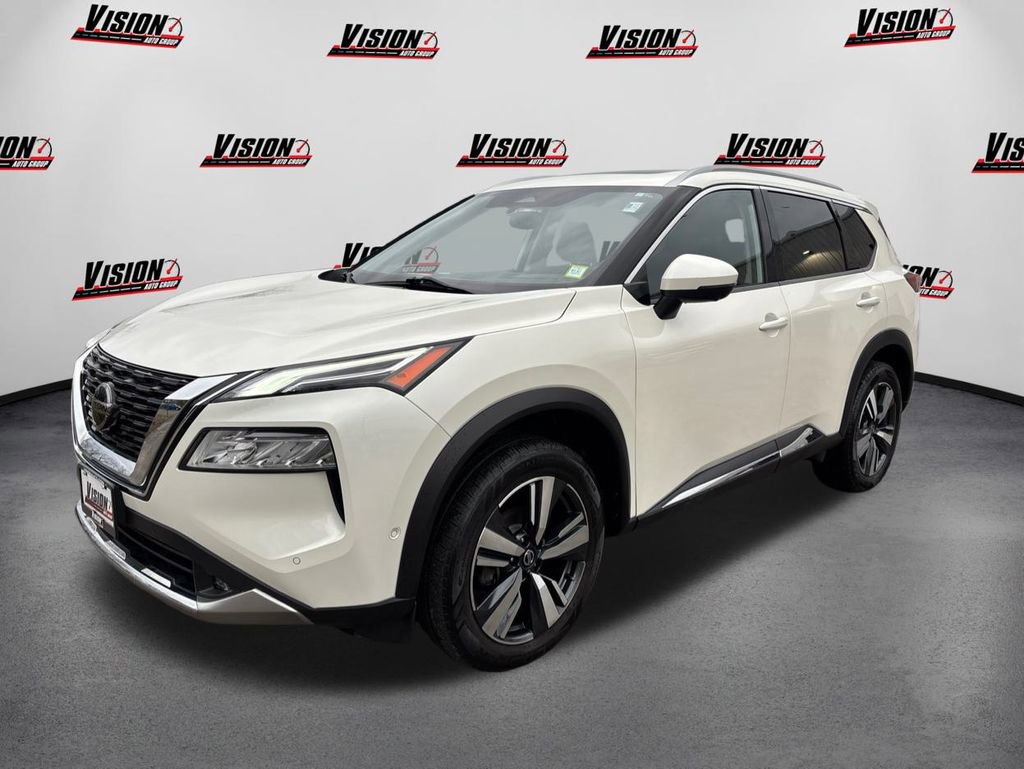Used 2021 Nissan Rogue Platinum image 1