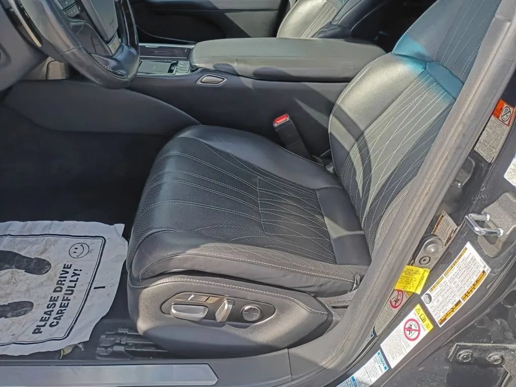 Used 2018 Lexus LS 500 AWD w/ Luxury Package image 9