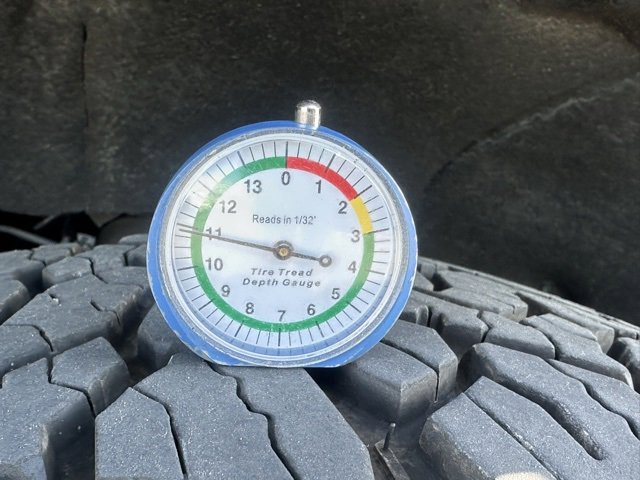 Used 2022 Chevrolet Silverado 3500 LT w/ Convenience Package image 16