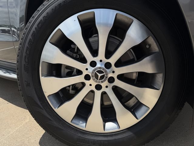 Used 2019 Mercedes-Benz GLS 450 4MATIC image 9