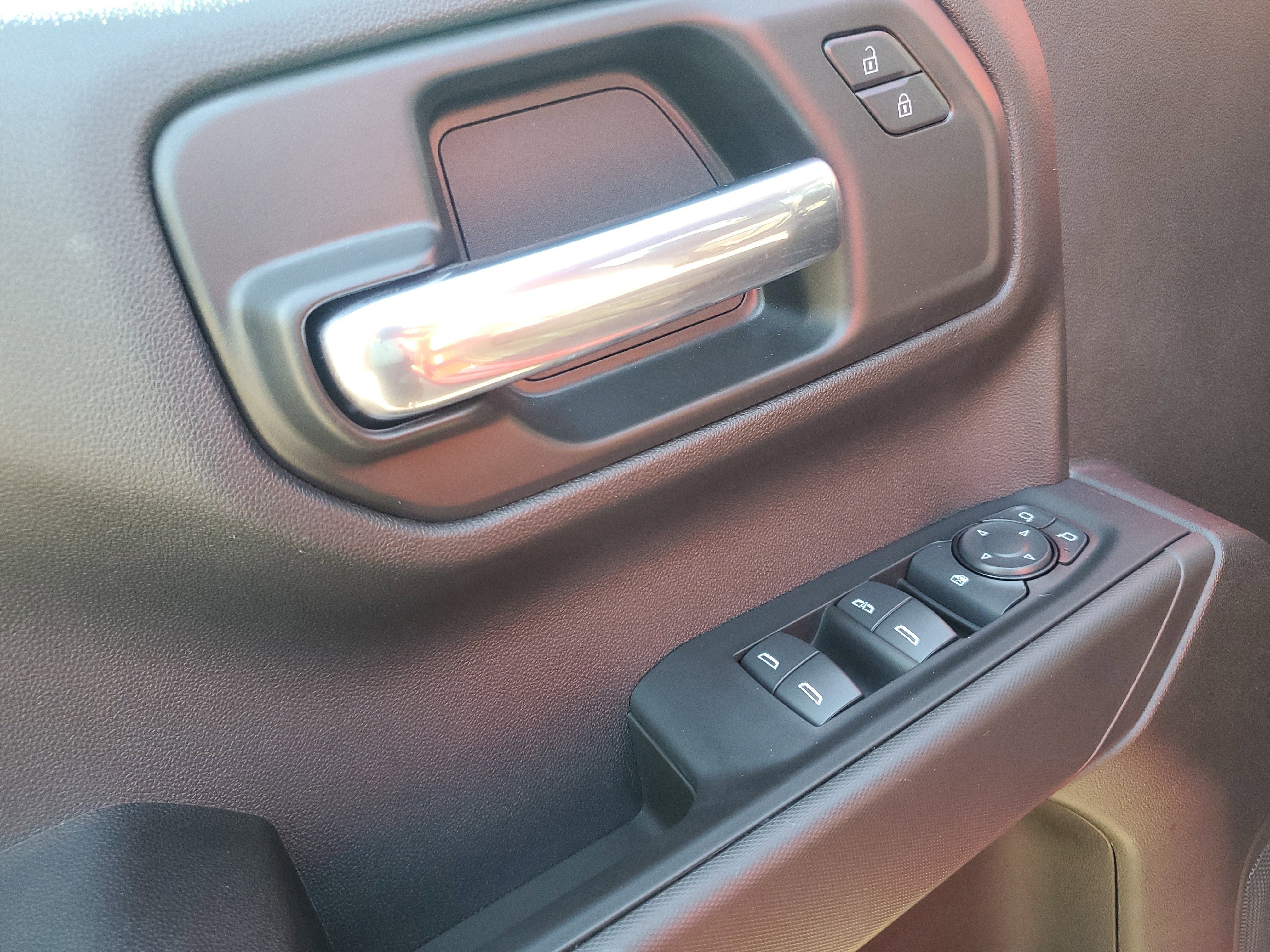 Used 2026 Chevrolet Silverado 1500 Custom Trail Boss image 9