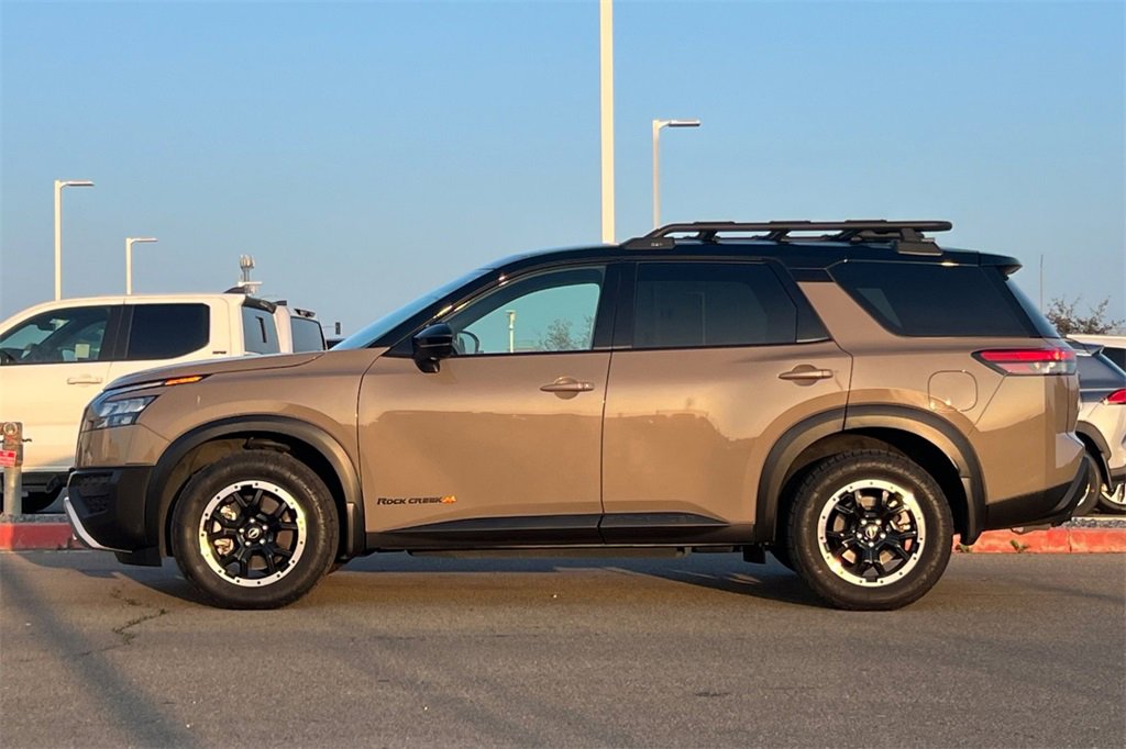 Used 2024 Nissan Pathfinder Rock Creek image 9
