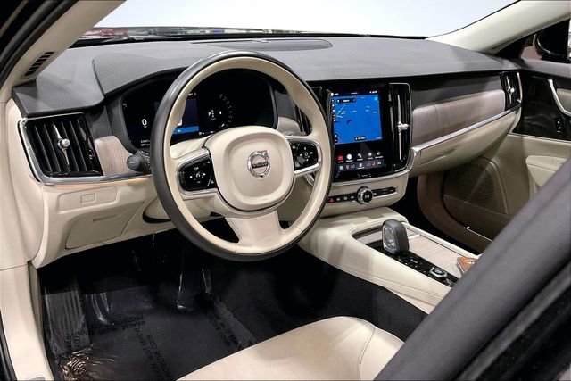 Certified 2023 Volvo S90 B6 Plus w/ Protection Package Premier image 16