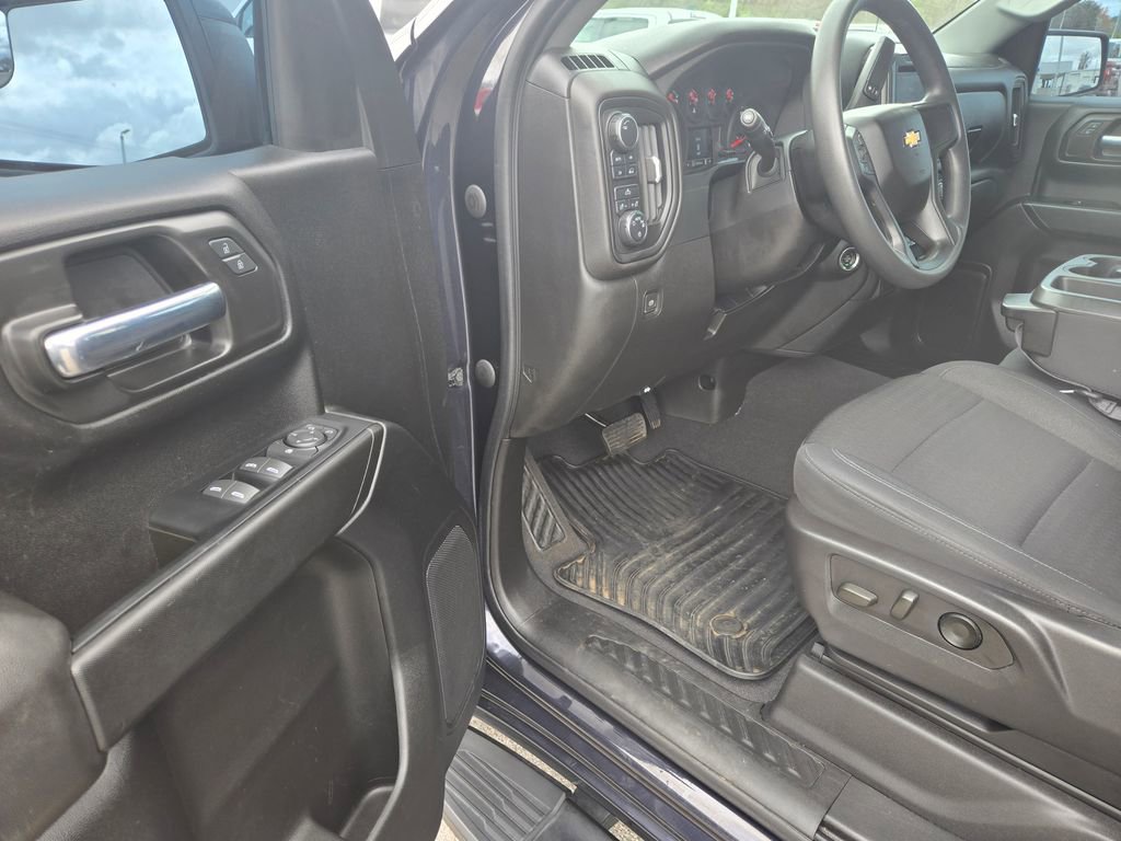 Used 2023 Chevrolet Silverado 1500 Custom w/ LPO, Dark Essentials Package image 6
