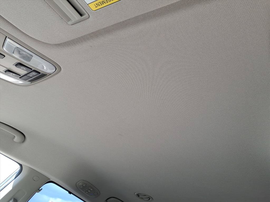 Used 2020 Kia Sedona EX FWD image 24