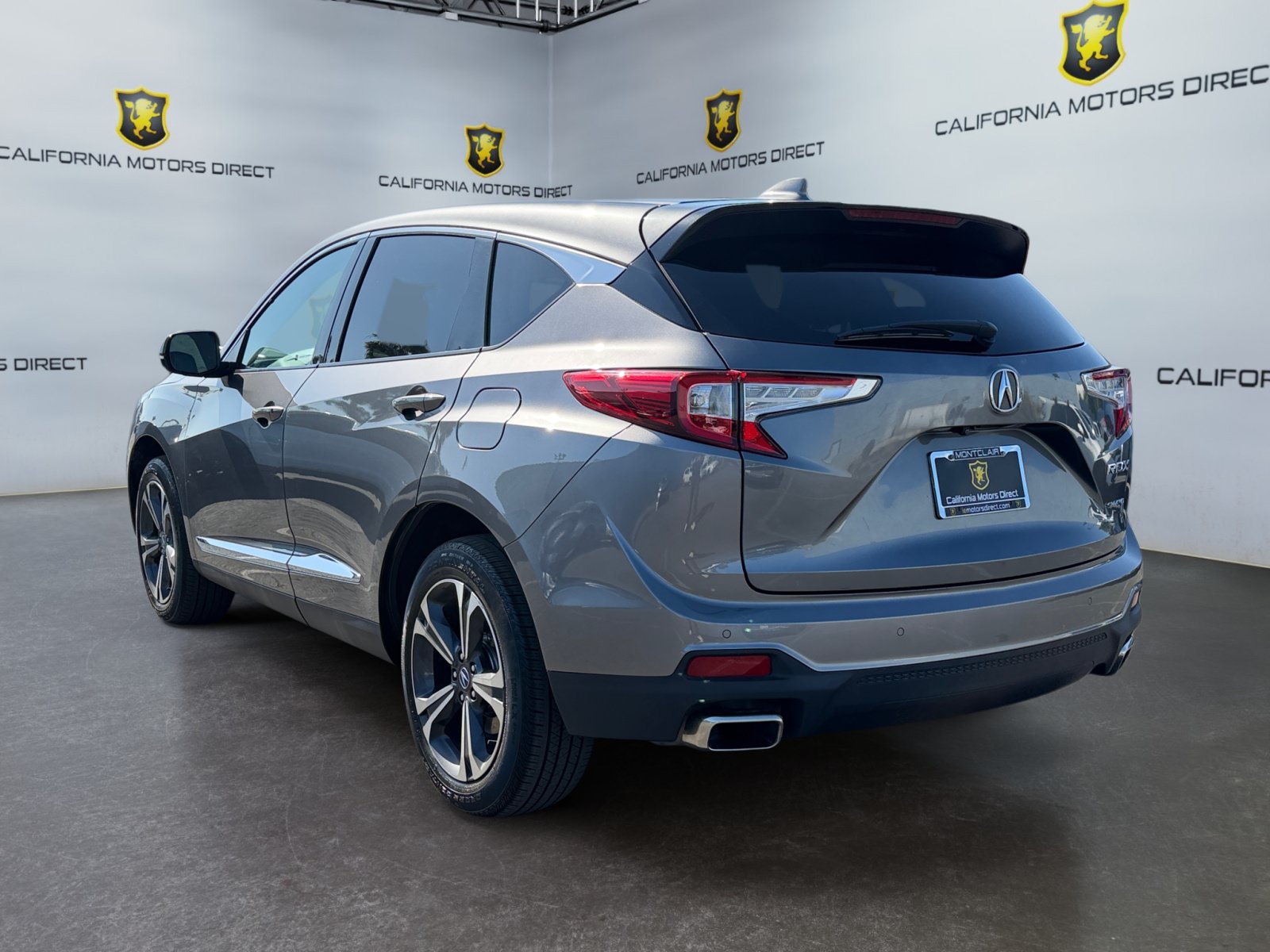 Used 2024 Acura RDX w/ Advance Package AWD/4WD image 3