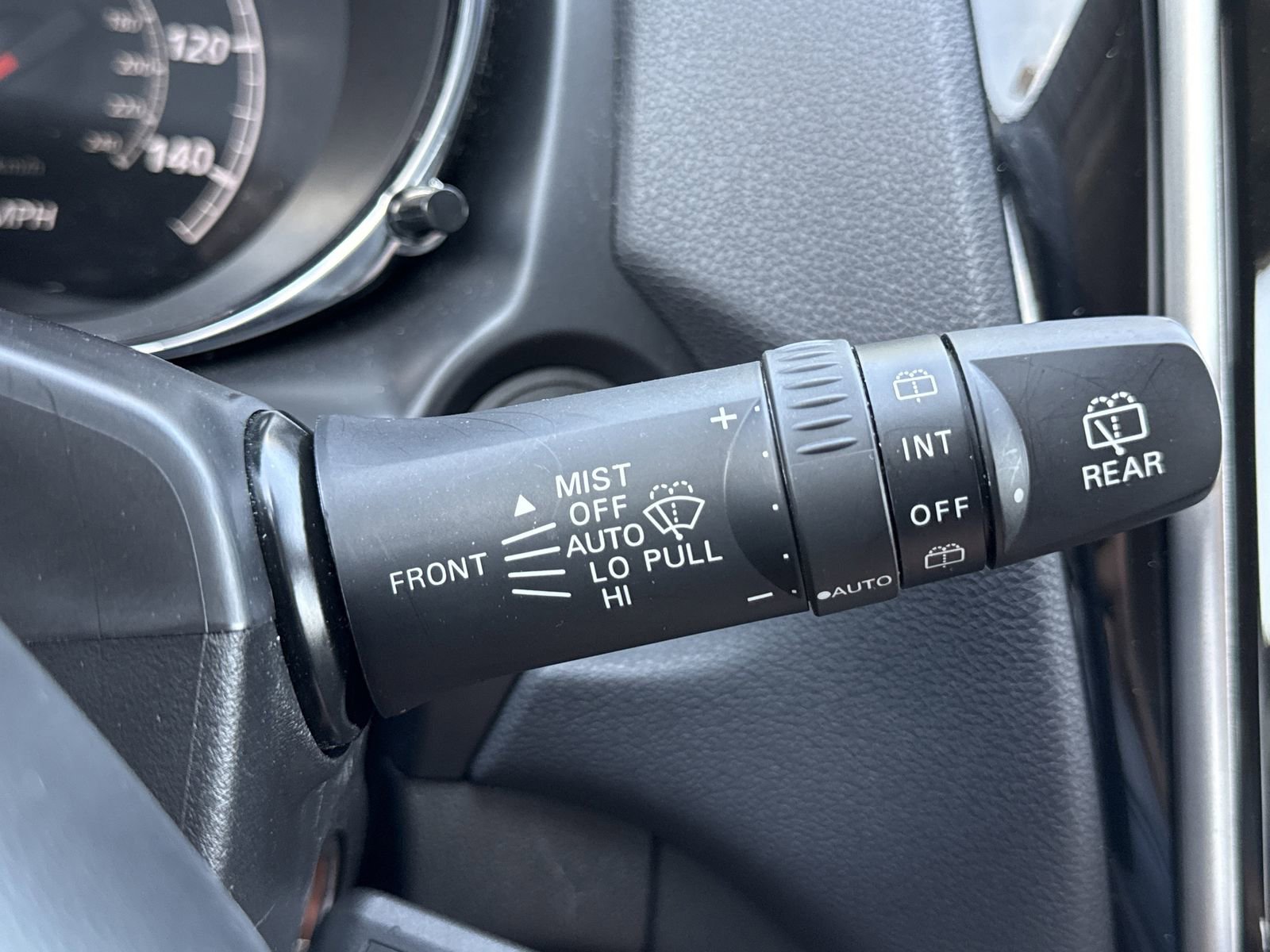 Used 2024 Mitsubishi Outlander Sport LE AWD/4WD image 20