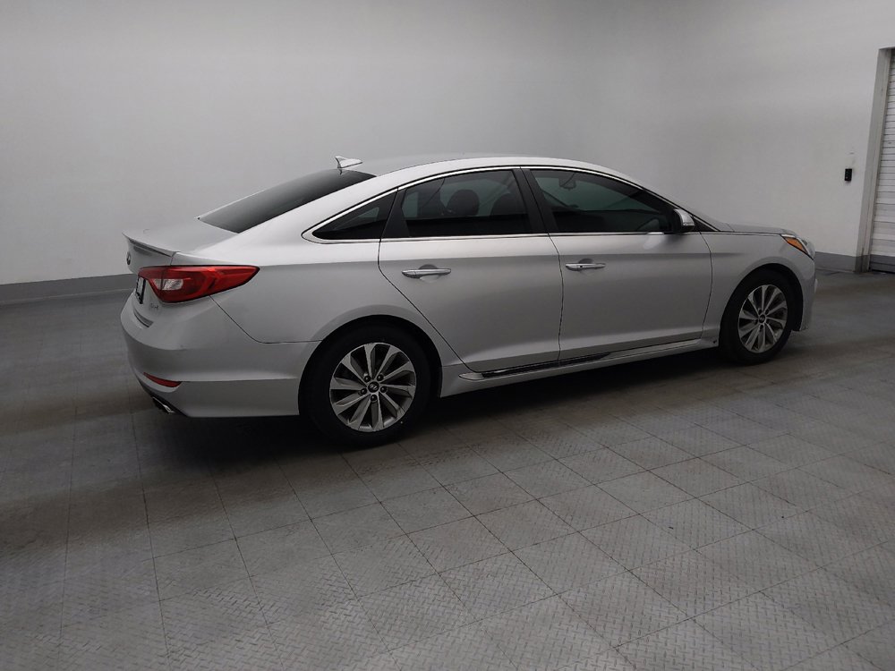 Used 2016 Hyundai Sonata Sport w/ Option Group 02 FWD image 10