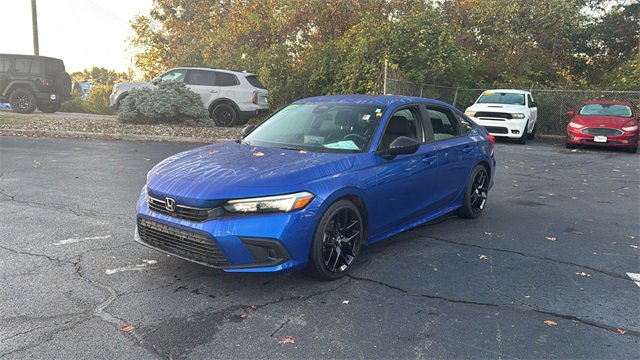 Used 2023 Honda Civic Sport image 2