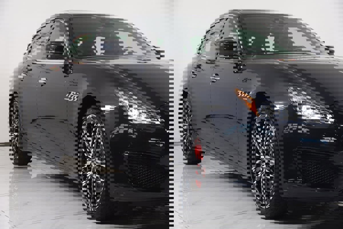 Used 2023 Maserati Quattroporte Modena Q4 image 58