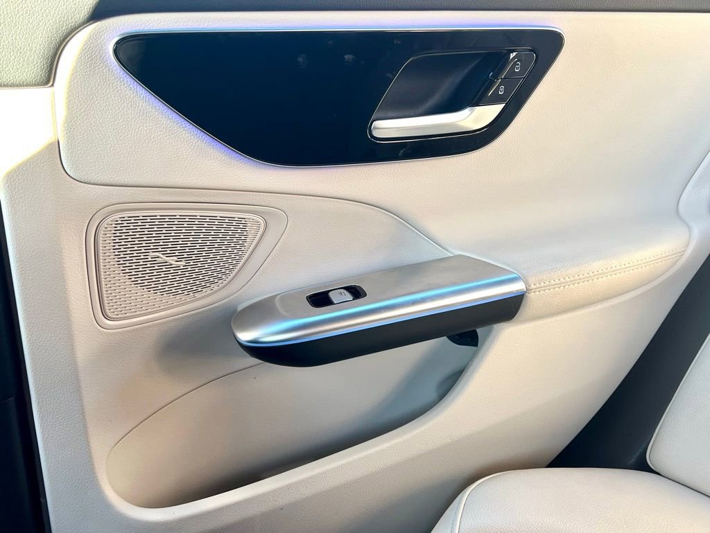 Certified 2022 Mercedes-Benz C 300 4MATIC Sedan image 20